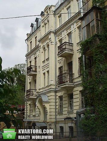 Rent out 3-room apartment. Киев,  Франко — photo 9