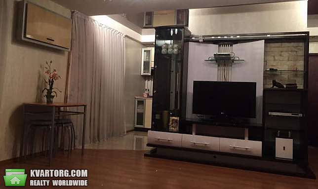 Rent out 2-room apartment. Киев,  Большая Васильковская — photo 3