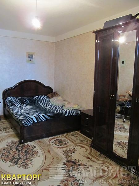 Sell 2-room apartment. Киев,  Луначарского — photo 1