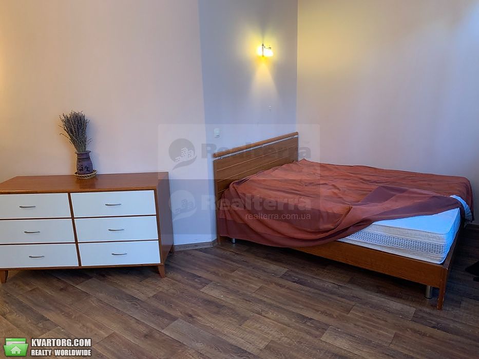 Rent out 3-room apartment. Киев,  Круглоуниверситетская — photo 7