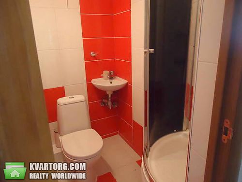 Rent out 3-room apartment. Киев,  пр-т Героев Сталинграда — photo 9