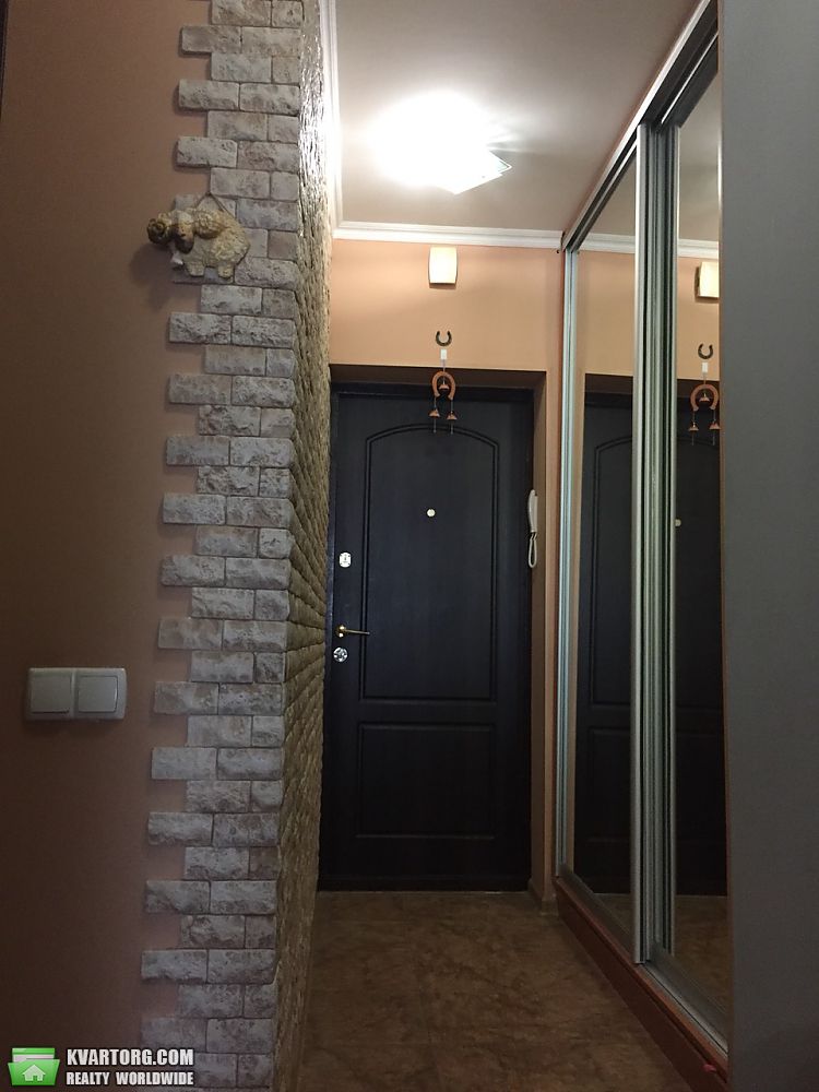 Sell 1-room apartment. Киев,  Олевская — photo 9