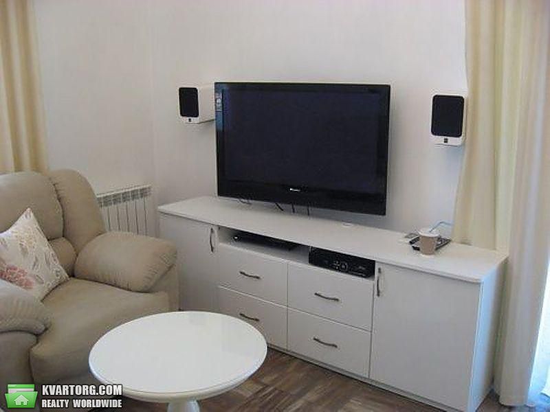 Rent out 2-room apartment. Киев,  Крещатик — photo 2