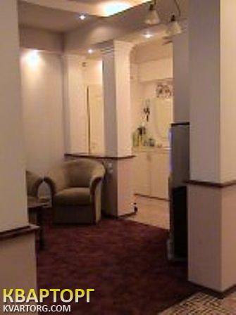 Rent out 2-room apartment. Киев,  Вышгородская — photo 3