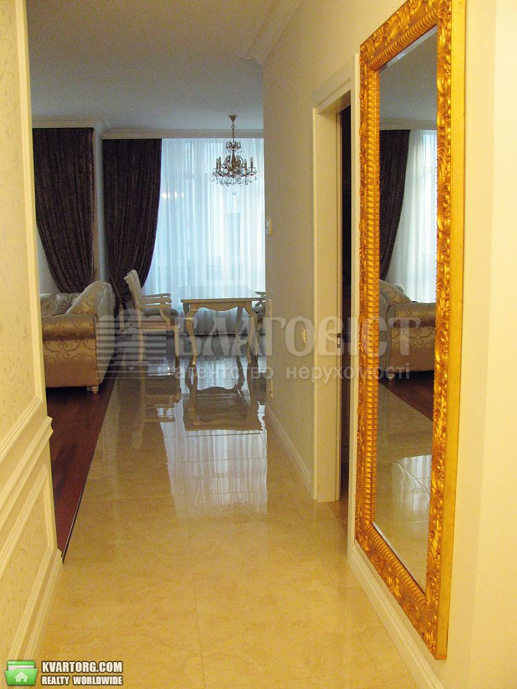 Rent out 2-room apartment. Киев, драгомирова — photo 9