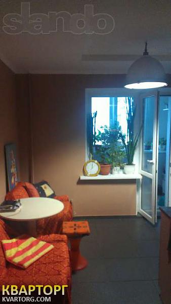 Sell 2-room apartment. Киев,  Кошица — photo 1
