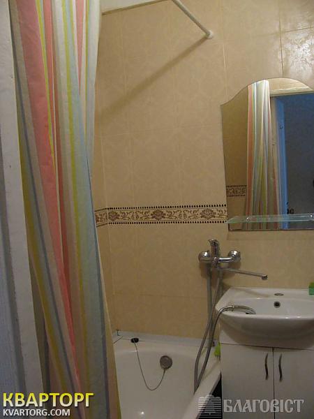 Sell 2-room apartment. Киев,  Щорса пер — photo 4