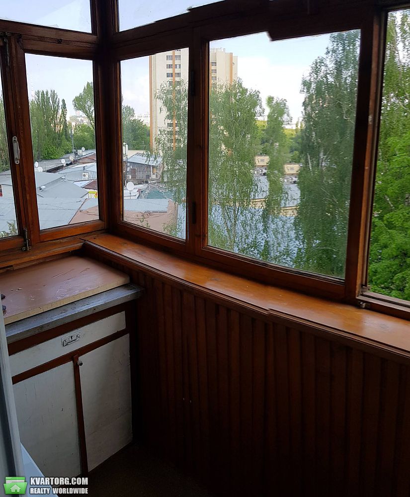 Rent out 2-room apartment. Киев,  Ушинского — photo 5
