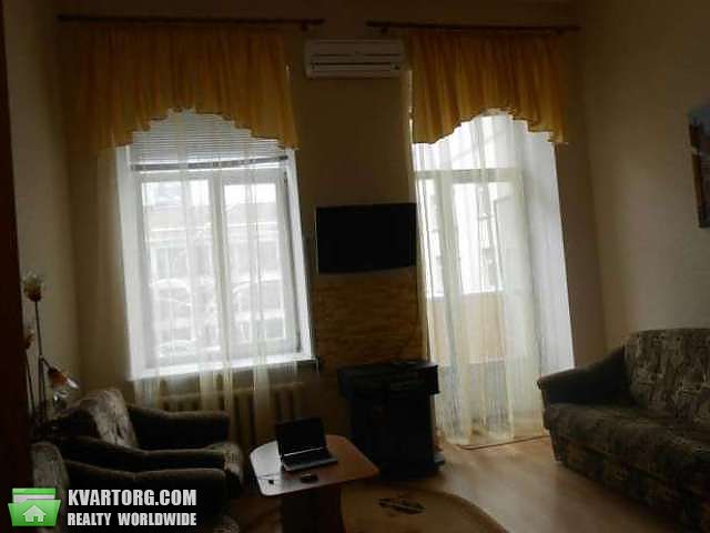 Rent out 1-room apartment. Киев,  Бассейная — photo 2