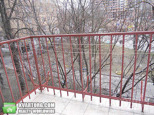 Sell 2-room apartment. Киев,  Щорса — photo 9