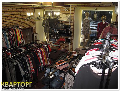 Rent out shop. Киев, Жилянская — photo 2