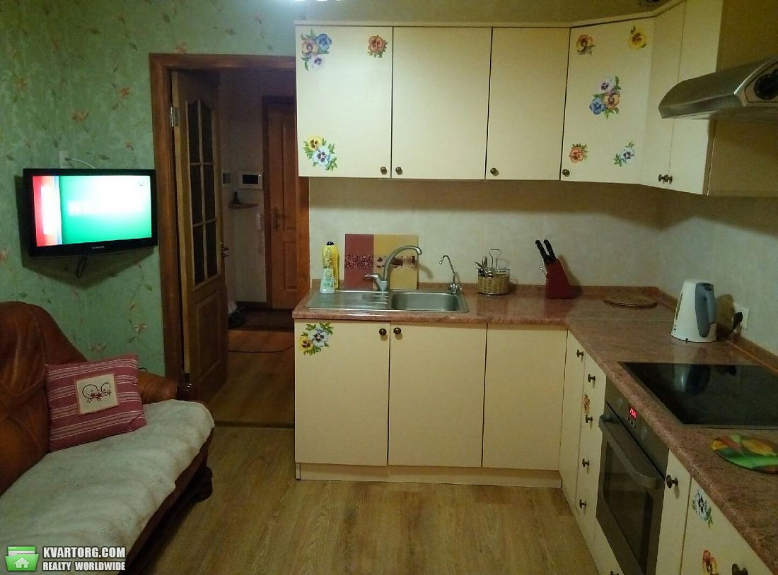 Rent out 1-room apartment. Киев,  Заболотного — photo 4