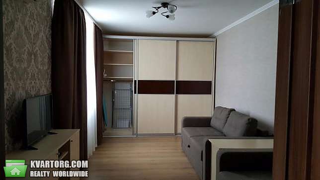 Rent out 1-room apartment. Киев,  Лебедева-Кумача — photo 7
