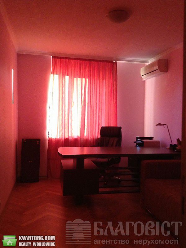 Sell 2-room apartment. Киев,  Гоголевская — photo 5