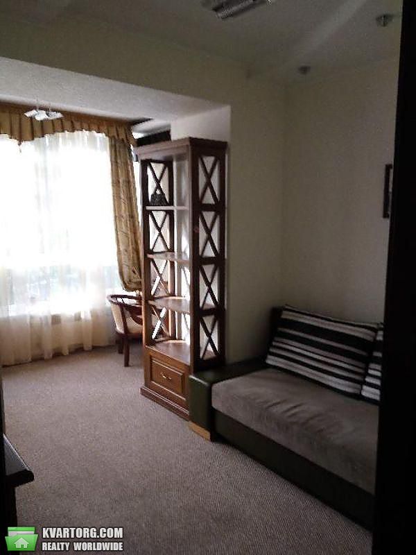 Rent out 2-room apartment. Киев,  Гончара — photo 3