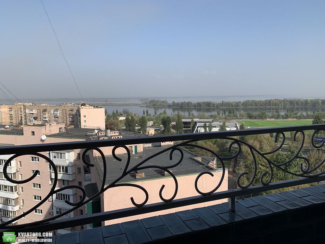 Sell 3-room apartment. Украинка,  Сосновая — photo 6