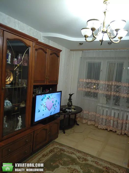 Sell 4-room apartment. Киев,  Шолом-Алейхема — photo 1