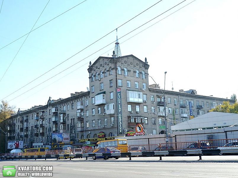 Sell 3-room apartment. Киев,  Победы пр — photo 1