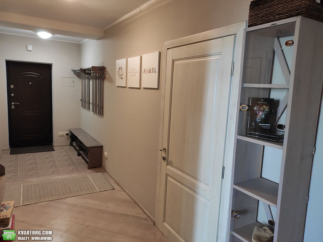 Sell 3-room apartment. Украинка, Строителей — photo 2