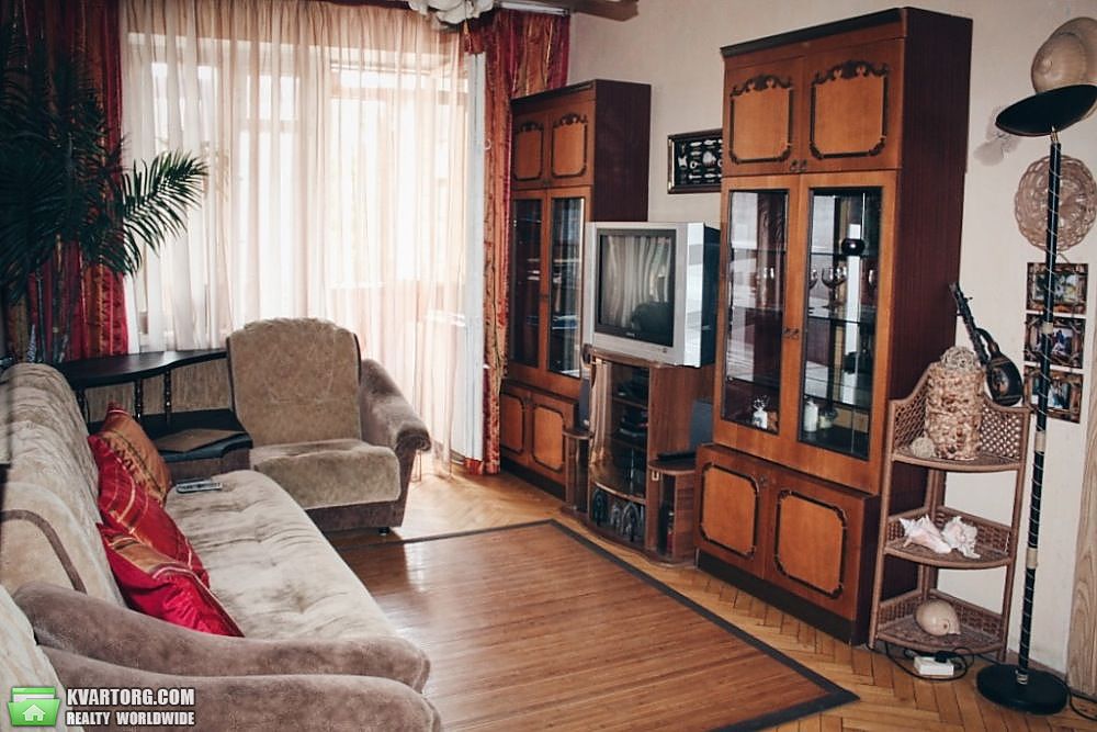 Sell 3-room apartment. Киев,  Воссоединения пр — photo 1