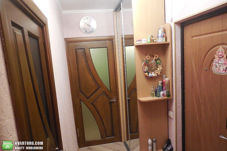 Sell 2-room apartment. Киев,  Курнатовского — photo 4