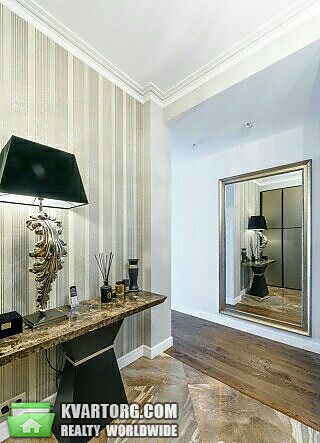 Sell 3-room apartment. Киев,  Старонаводницкая — photo 2