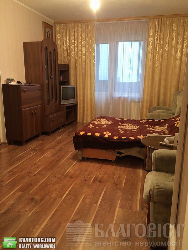 Sell 4-room apartment. Киев,  Руденко — photo 8