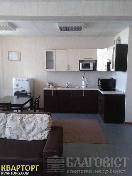 Rent out 2-room apartment. Киев, Гмири — photo 2