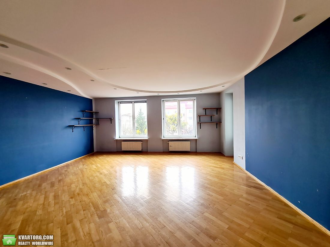 Sell 4-room apartment. Луцк,  Коперника — photo 2