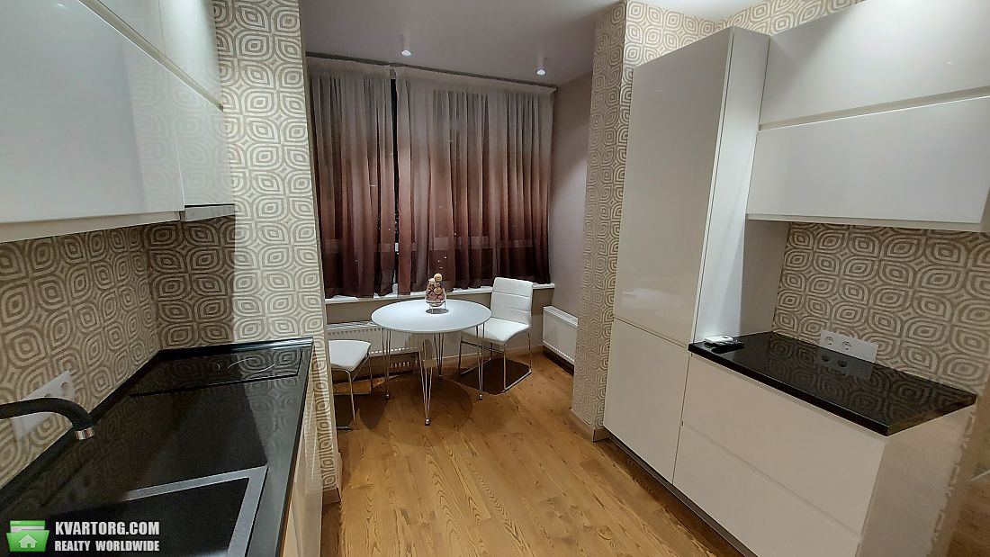Rent out 1-room apartment. Киев,  Шолуденко — photo 4
