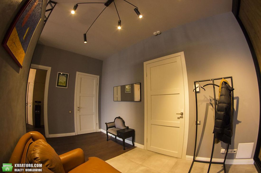 Rent out 3-room apartment. Киев,  Дмитриевская — photo 4