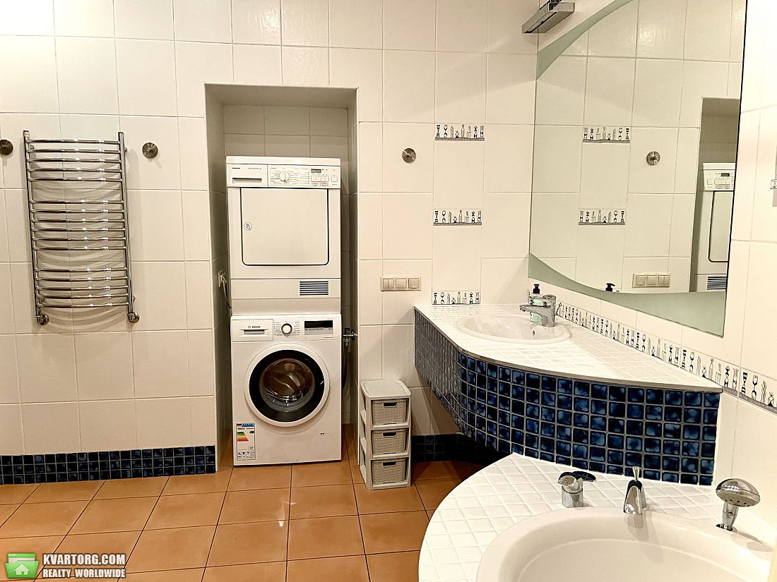 Rent out 3-room apartment. Киев,  Волошская — photo 8