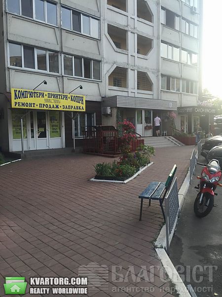 продам 3-комнатную квартиру. Киев,  Дарницкий бул - фото 8