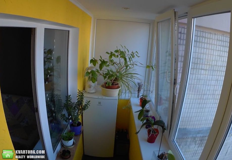 Sell 3-room apartment. Киев,  Героев Днепра — photo 10