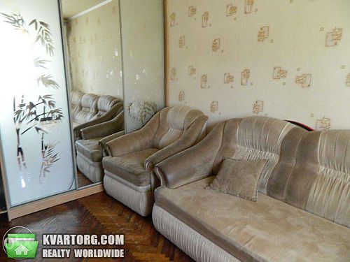 Sell 2-room apartment. Киев, Дегтяревская — photo 1