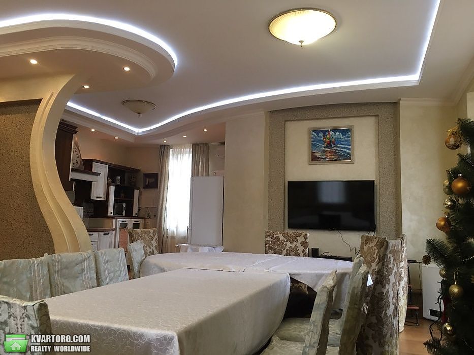 Rent out house. Киев,  Луначарского — photo 4