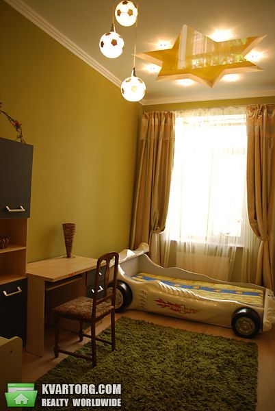 Rent out 5-room apartment. Одесса, Еврейская — photo 1