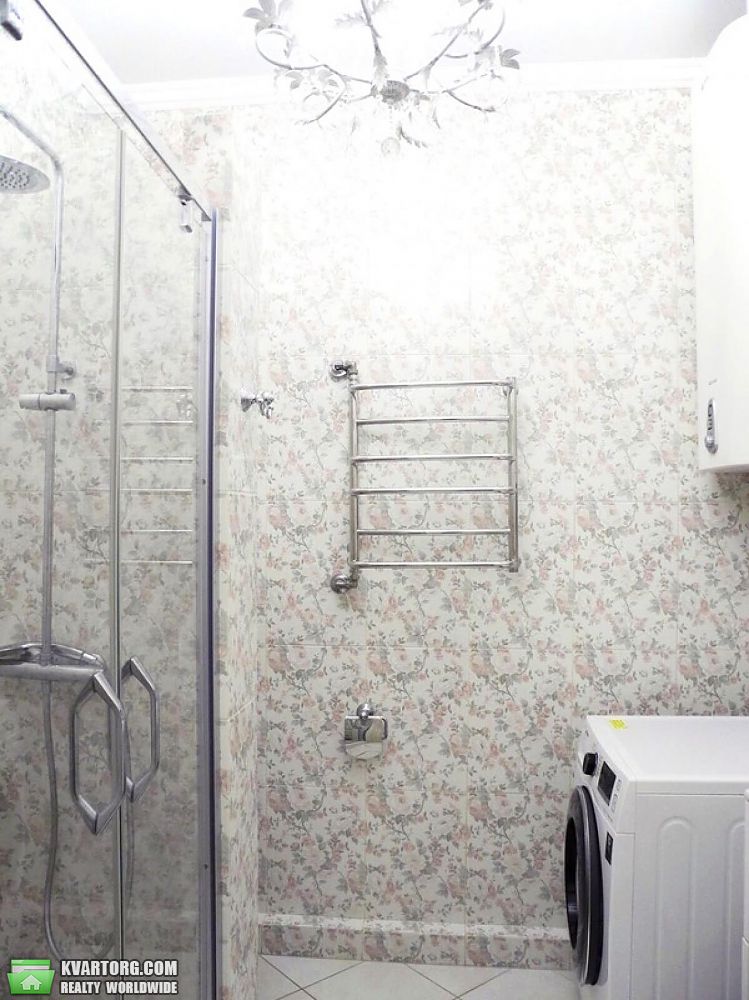 Rent out 1-room apartment. Киев,  Дмитриевская — photo 6