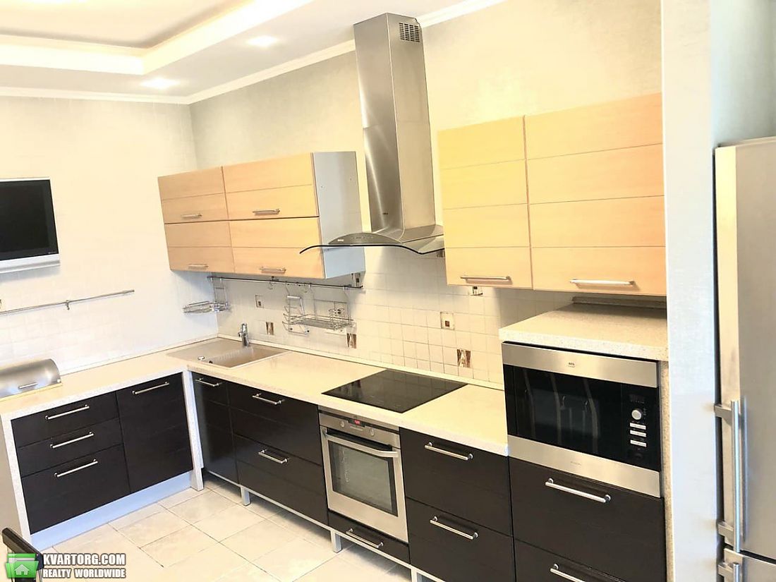 Rent out 3-room apartment. Киев,  Народного ополчения — photo 3