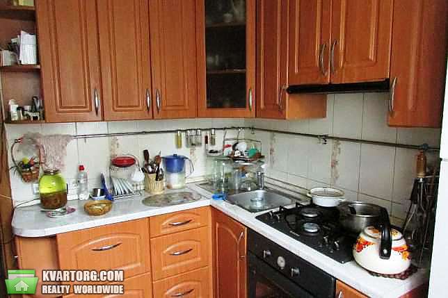 Sell 2-room apartment. Киев,  Ереванская — photo 1