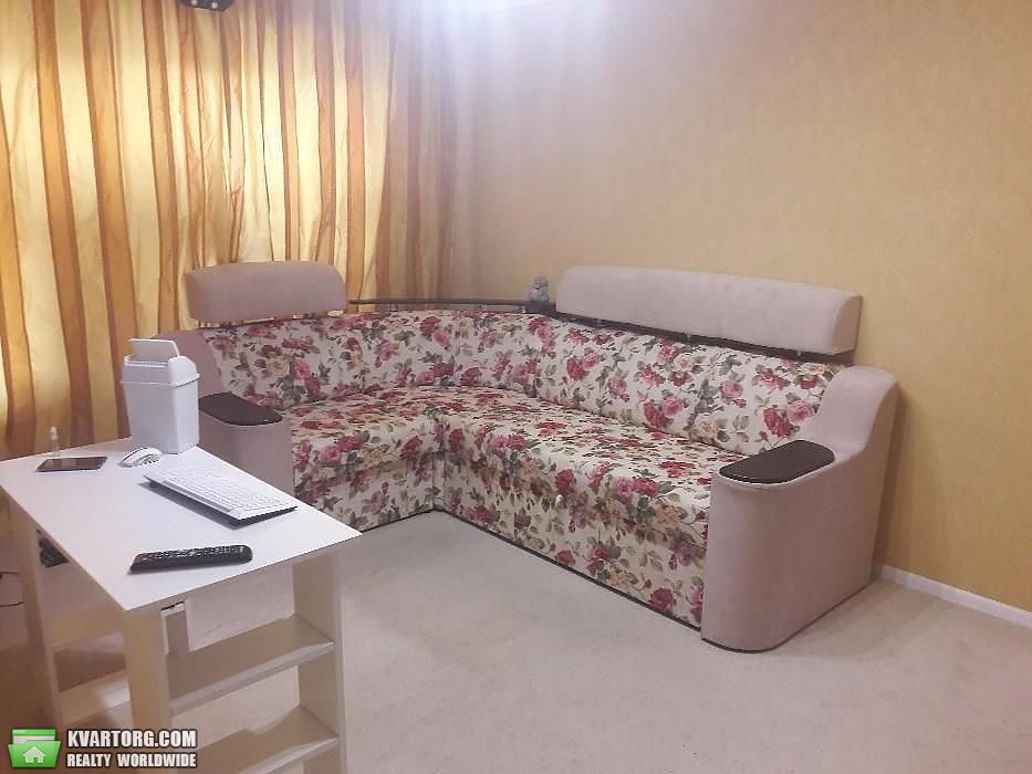 Sell 1-room apartment. Киев, Соборности пр — photo 4
