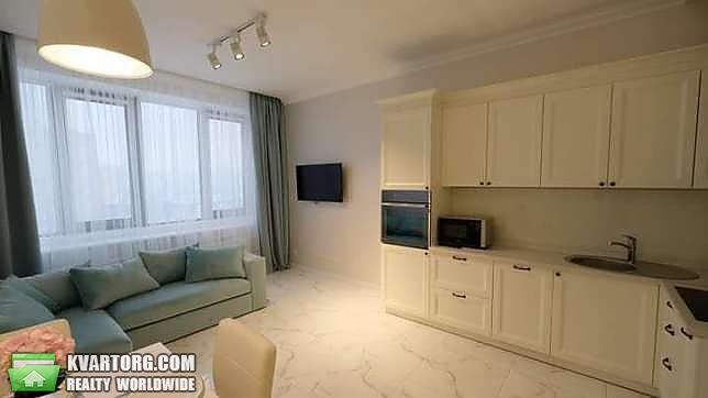 Rent out 2-room apartment. Киев,  Днепровская наб — photo 1