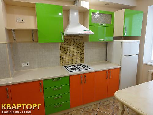 Rent out 3-room apartment. Одесса, Рекордная — photo 1