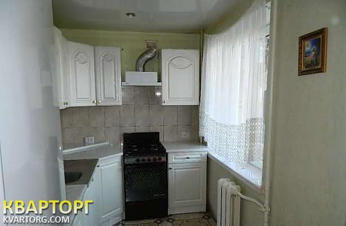 Rent out 3-room apartment. Киев,  Тычины пр — photo 3