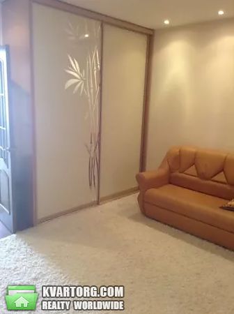 Rent out 2-room apartment. Киев,  Ломоносова — photo 1