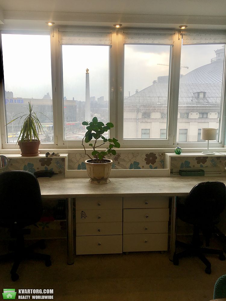 Sell 3-room apartment. Киев,  Дмитриевская — photo 2