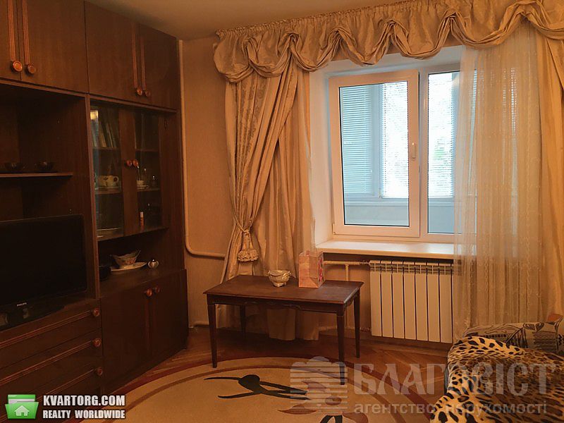 Sell 2-room apartment. Киев,  Предславинская — photo 2