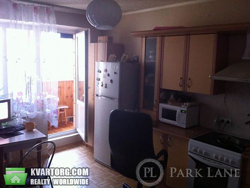 Sell 2-room apartment. Киев,  Братиславская — photo 2