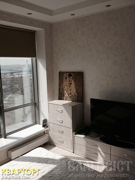 Sell 3-room apartment. Киев,  Днепровская наб — photo 4