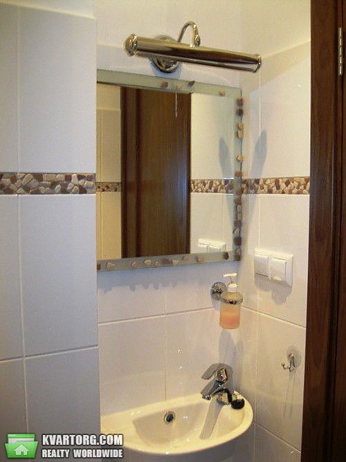 Sell 3-room apartment. Киев,  Богомольца — photo 8